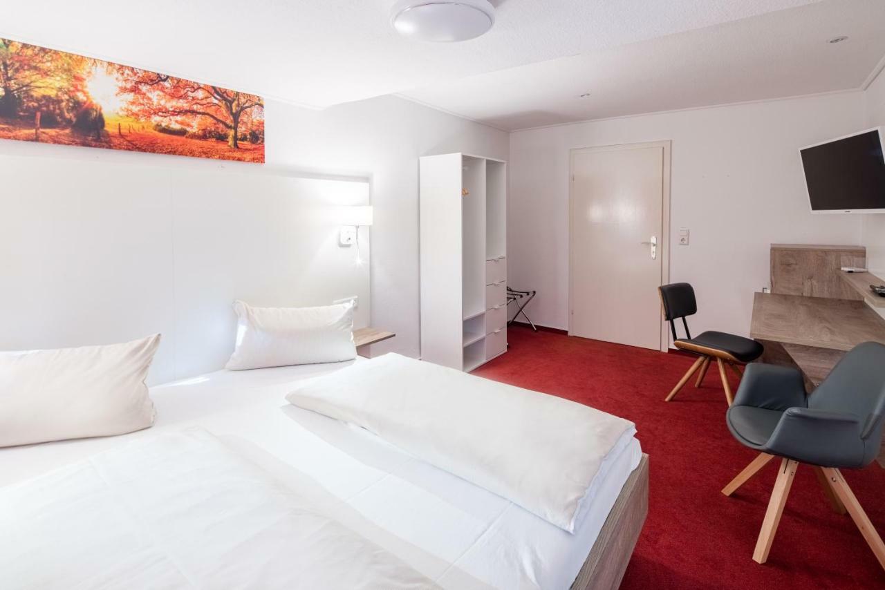 Hotel Hopener Wald ,Self Check In Lohne  Bagian luar foto
