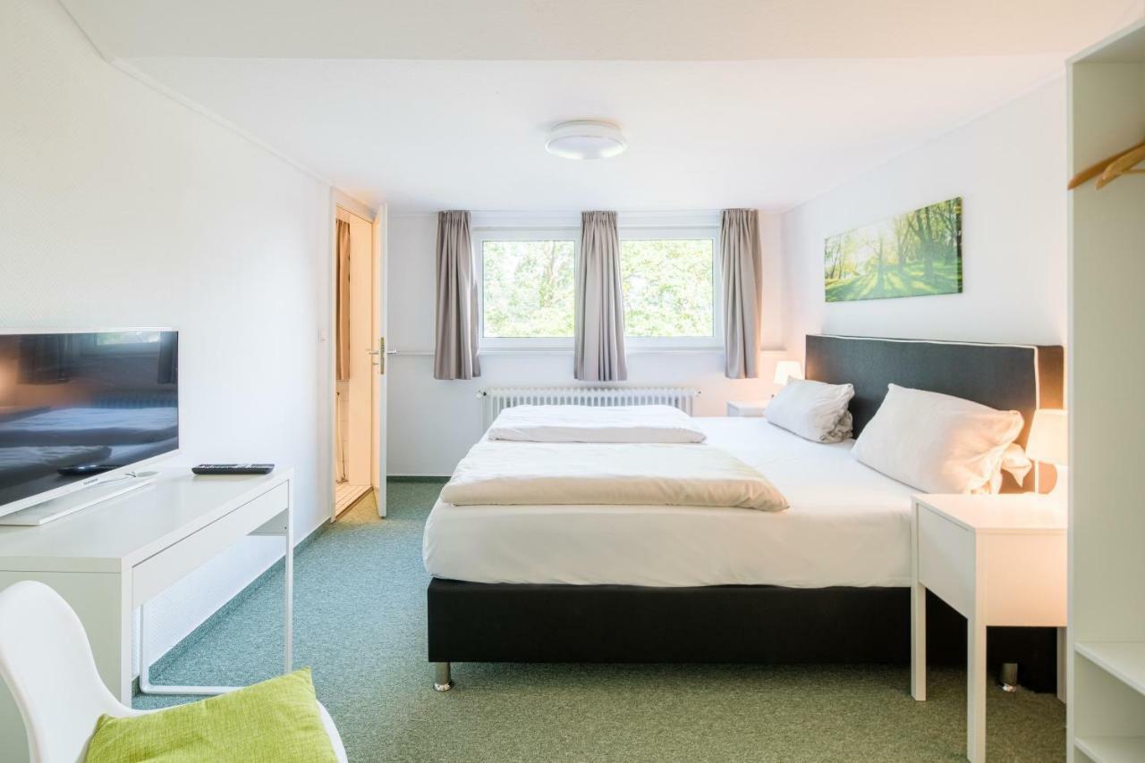 Hotel Hopener Wald ,Self Check In Lohne  Bagian luar foto